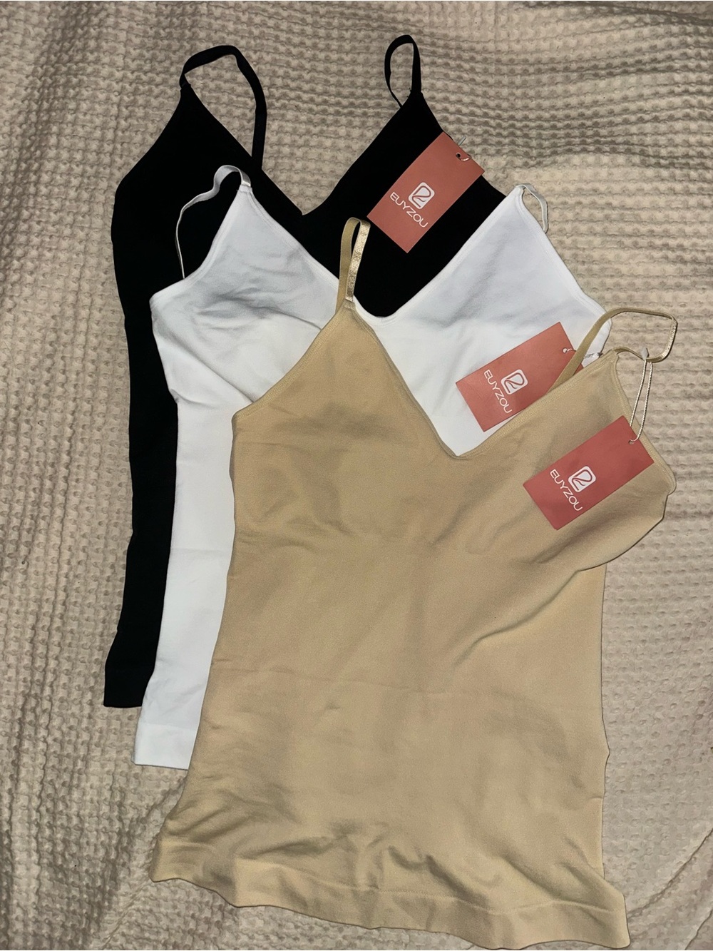 Women's Seamless Camisole Shapewear Set in Black, White & Nude - Picture 2 of 2